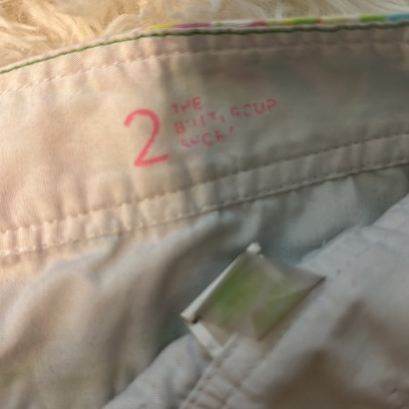 Lilly Pulitzer buttercup shorts! - Picture 3 of 4